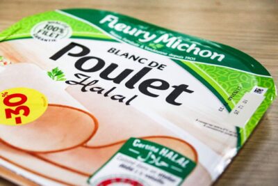 La cible inattendue du halal : ces 30% de non-musulmans qui font le succès des produits “sans porc”